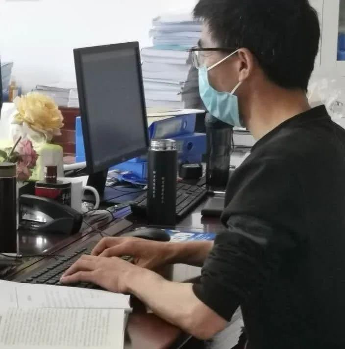 材料|不负韶华，看余江各行业普通劳动者风采！有你熟悉的身影么