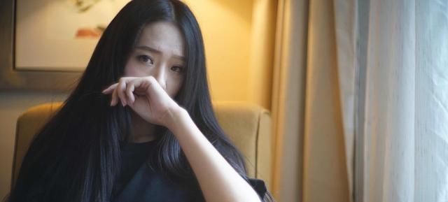 大学|她是大学美女高材生，当年毅然决然嫁给农民工，如今过得还好吗？