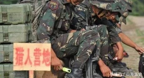 迷彩|07式军装迷彩运动鞋深受官兵欢迎, 是不是因为比穿军靴舒服呢?