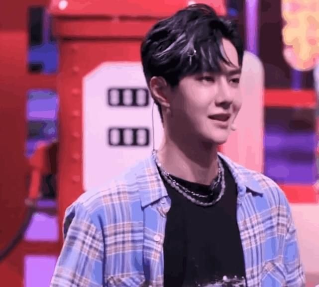  天天向上|荣梓杉喜欢王一博不敢交流，高傲冷漠都是假象，他更是暖男