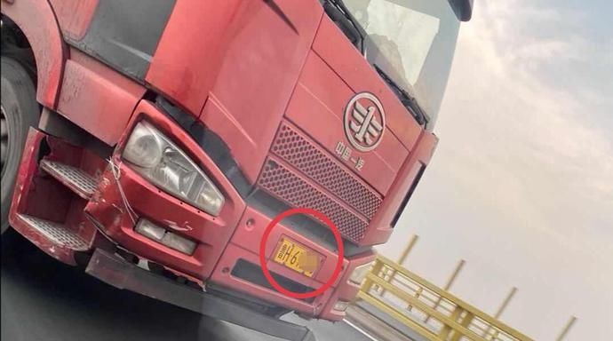  司机|宝马莫名被撞 司机淡定破案