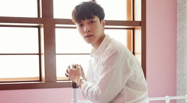  热度|《少年之名》太糊了，选手连夜改认证？张艺兴曾直言今年不应该办