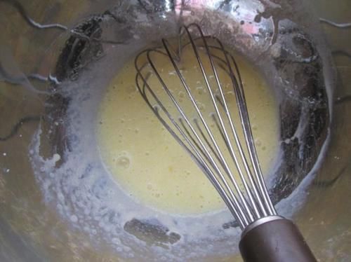  面粉|1个鸡蛋1碗面粉，简单3步就做出的小点心，酥的掉渣，1分钟学会