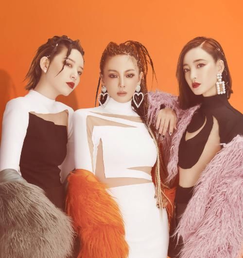  节目|《浪姐》三公淘汰名单曝光，金莎孟佳王丽坤退场，终究还是靠人气